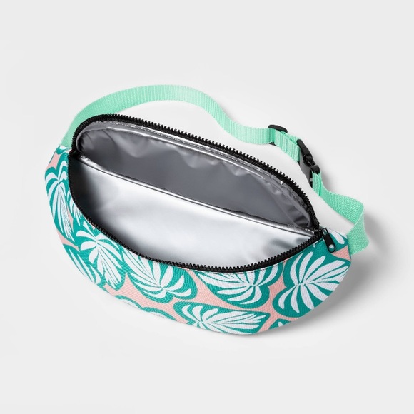 Target Handbags - Fanny Pack Cooler Tropical leaf - Sun Squad Target Handbags - Fanny Pack Cooler Tropical leaf - Sun Squad